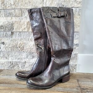 NWT Born Crown Leather Boots